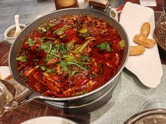 -万重锦·人文川菜馆(骡马市店)