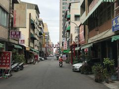 -六合夜市