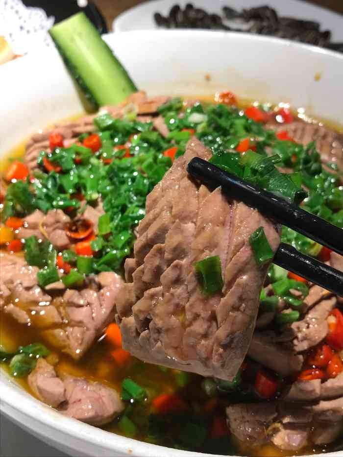 小潇湘府(龙旗广场店)-"找闺蜜来玩儿 她家附近就是龙旗广场想吃.