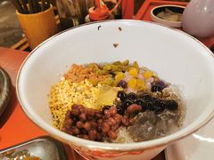 冰沙汤圆-谭鸭血老火锅(龙湖宝山天街店)
