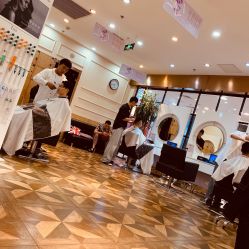 -时尚殿堂hair salon