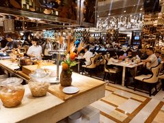 自助取餐区-芭菲盛宴·环球美食(锦城万达广场店)