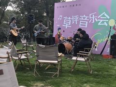 -上海鲜花港