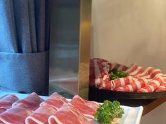 -佬土鹅肠火锅(中建大观店)
