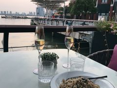 黑松露鹅肝炒饭-岁粤Moon·湖景餐厅(月光码头店)