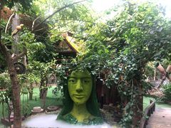 -呀路古热带植物园