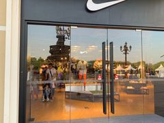-NIKE品牌体验店(北京蓝色港湾店)