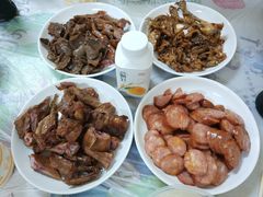 -蓝精灵饺子店