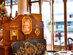 -秘密旅行Bonjour(黑金冠 江南西店)