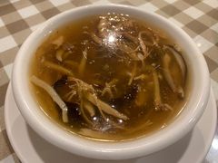 -新大咀港式茶餐厅(宝山万达店)