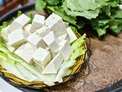 -抚仙湖石锅鱼菌园(明星鱼洞分店)