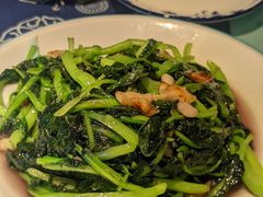 蒜蓉炒紫油菜-旺角小渔村·海肠捞饭开创者(二马路店)