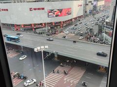 -万泊酒店(长沙五一广场国金中心店)