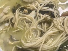 -明呈黄鱼面馆(斜土路店)