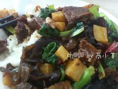 牛腩饭-蒋家桥饺面店(四望亭路店)