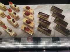 -黑草莓(重庆路店)