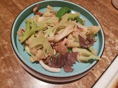 阳江小盆菜-先记烧鹅王·本地粤菜(福永店)