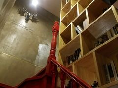 -HIGH FIVE哈福手工汉堡(桂林路店)