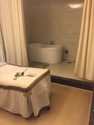 -悦芳庭美肤美体品牌集合店