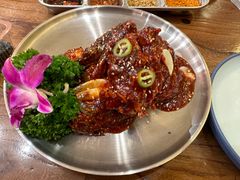 -明洞阿姨·韩式酱蟹烤肉·创意料理(三元桥店)