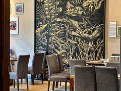 -黔蘑菇四季餐厅(观山湖店)