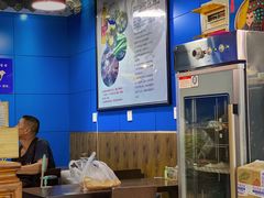 大堂-内蒙焖面大盆骨餐馆(山大路店)