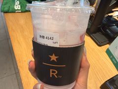 -星巴克臻选(济南万达店)