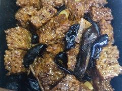 四喜烤麸-春餐厅