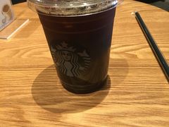 -星巴克(南通凤凰文化广场店)