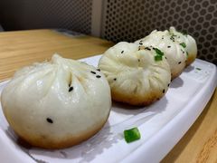-弄堂咪道-饭香·面香·馄饨香(汇锦广场店)