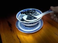 秘制龟苓膏-韵姐牛奶甜品世家(天河店)