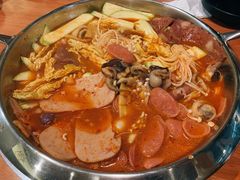 -肥肥虾庄·金牌油焖大虾(杨园滨江时代walk店)