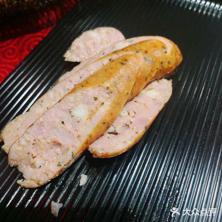 烤鸽子一般天津人都没吃过吧？可是烤鸽子这道菜