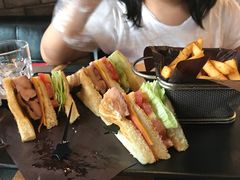 -遇见西木美式餐厅(体育路店)