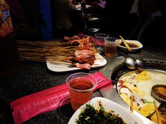 -佰人王串串香火锅(洋珠巷店)
