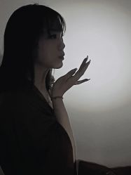 -莫小姐婚纱