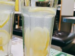 -佰搭果·广式茶餐厅(西华路店)