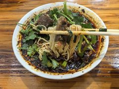 -智强牛肉面
