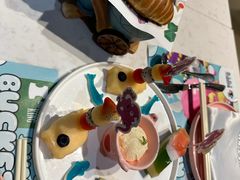 -水桶王国主题餐厅·聚会·生日派对·亲子活动·家庭套餐(亚龙湾希尔顿店)