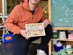 -昆明冠生园·蛋糕·面包(南强街店)