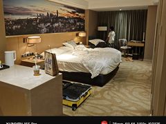 -青岛天瑞星空酒店