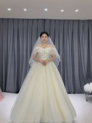 -MISS MIA 婚纱品牌馆