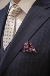 -优刻西服西装定制(金轮国际广场店)