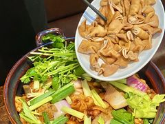 -凤兴鸡煲(宝安海雅店)