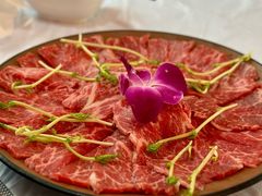 本地新鲜手切牛肉-鲜入围煮花胶鸡海鲜火锅