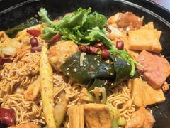 -大食代美食广场(上海中心店)