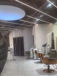 -PE SALON 