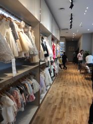 试衣间-尤尼可国际影像(万源分店)