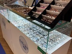 -EYEcare眼镜店(南京东路店)