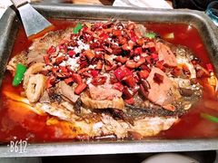-辣尚瘾·烤鱼·新川菜(交大直营店)